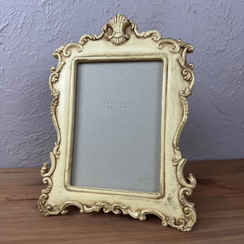 Vintage 5x7 French Provencial Frame No glass Rococo Victorian